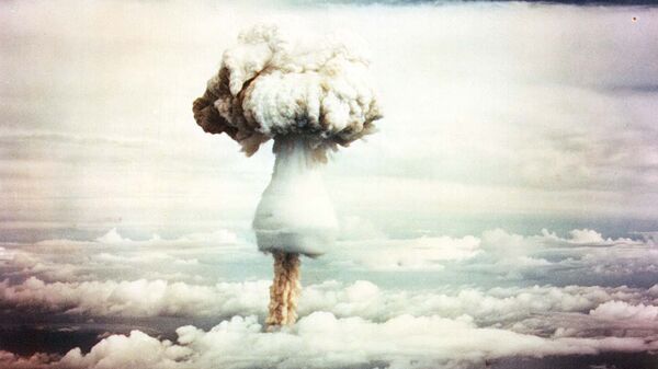 Испытания ядерного оружия - Sputnik Молдова