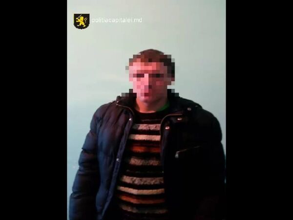 Подозреваемый в ложном сообщении о бомбе в столичном троллейбусном парке № 1 Подозреваемый в ложном сообщении о бомбе в столичном троллейбусном парке № 1 - Sputnik Молдова