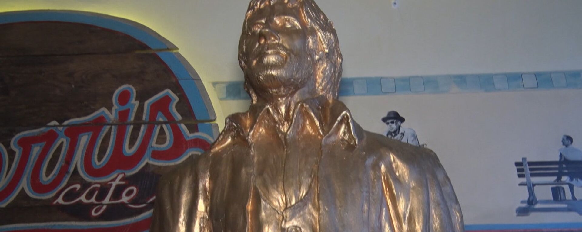 В одном из хорватских кафе установили статую Чака Норриса - Sputnik Молдова, 1920, 12.03.2018