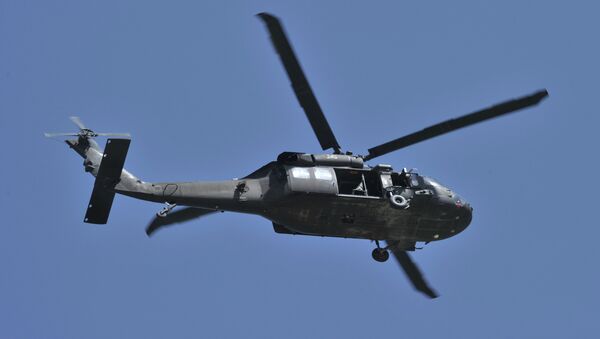 Un hélicoptère US Black Hawk - Sputnik Moldova-România