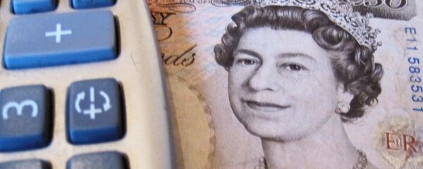 Libras esterlinas (imagen referencial) Libras esterlinas (imagen referencial) - Sputnik Moldova-România