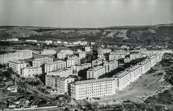 Старая фотография одного из микрорайонов Кишинева Старая фотография одного из микрорайонов Кишинева - Sputnik Молдова