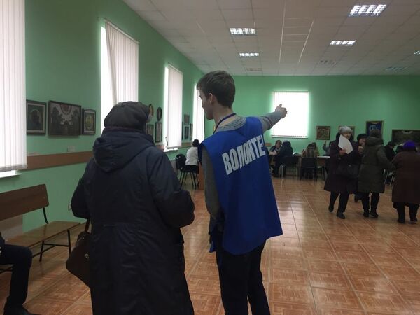 Голосование на выборах России в Тирасполе Голосование на выборах России в Тирасполе - Sputnik Молдова