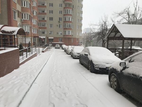 Снег, архивное фото - Sputnik Молдова