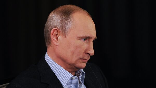 Vladimir Putin during an interview to ARD TV channel - Sputnik Молдова