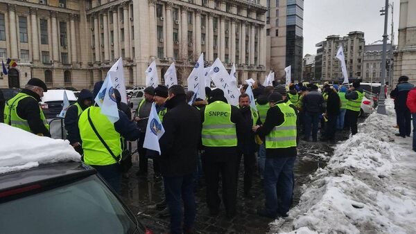 Protestele polițiștilor, București - Sputnik Moldova