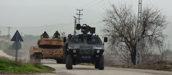 Des chars turcs à Afrine - Sputnik Moldova-România