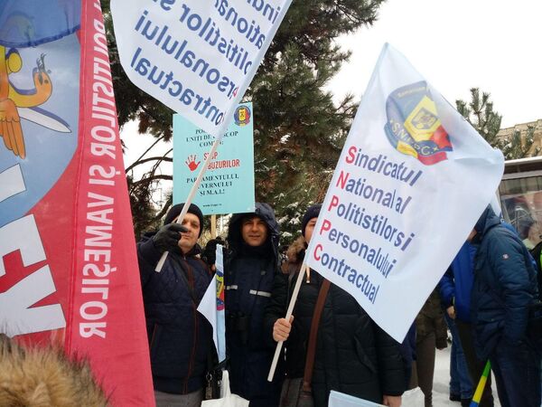 Membri ai SNPPC la protest Membri ai SNPPC la protest - Sputnik Moldova-România