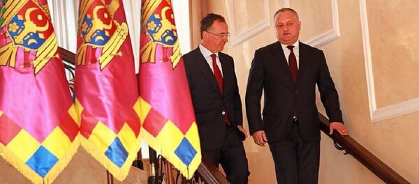 Президент Молдовы Игорь Додон и спецпредставитель действующего председателя ОБСЕ Франко Фраттини - Sputnik Молдова