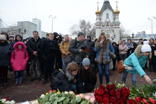 Акции в память о погибших при пожаре в ТЦ Зимняя вишня - Sputnik Молдова