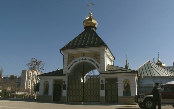 Проверки на пожаробезопасность в монастыре Святого Теодора Тириона в Кишиневе - Sputnik Молдова