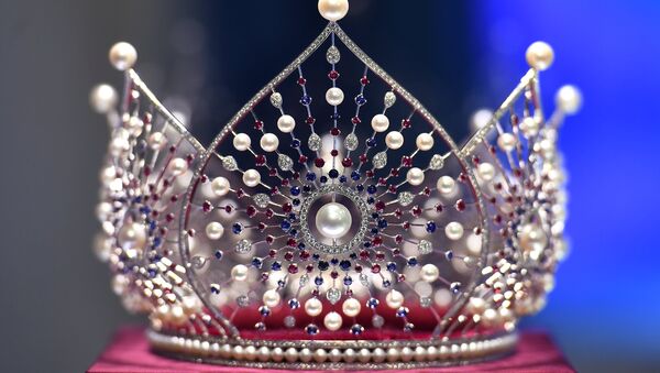 Презентация новой короны конкурса Мисс Россия - Sputnik Moldova-România