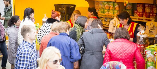 Пасхальная ярмарка в центре Кишинева - Sputnik Moldova