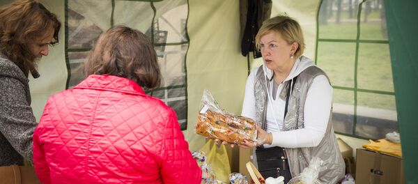 Пасхальная ярмарка в центре Кишинева  - Sputnik Moldova-România