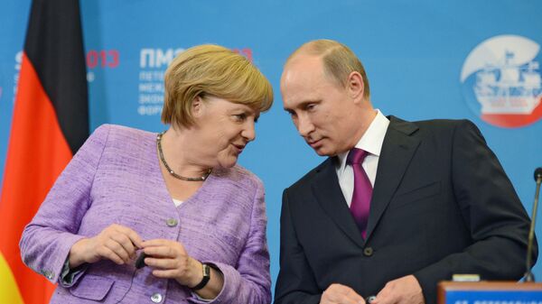 Press conference of Vladimir Putin and Angela Merkel - Sputnik Moldova