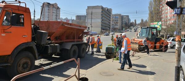 Şedinţă de lucru în teritoriu privind reparaţia străzilor din Chişinău - Sputnik Moldova