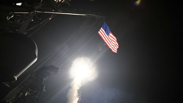 US-Zerstörer USS Porter (DDG-78) feuert Tomahawk-Raketen im Mittelmeer ab (Symbolbild) - Sputnik Moldova-România