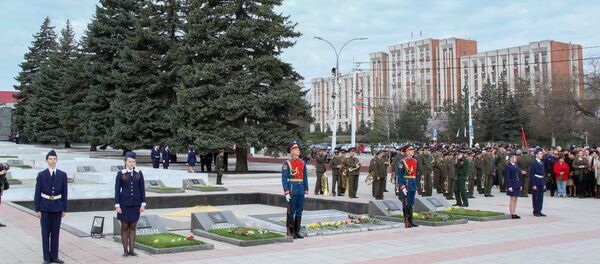 Мемориал Славы в Тирасполе Мемориал Славы в Тирасполе - Sputnik Молдова