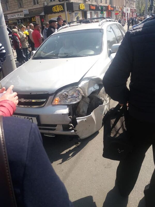 Авария в центре Кишинева Авария в центре Кишинева - Sputnik Молдова