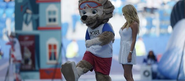 Oficjalna maskotka Mundialu w Rosji wilk Zabiwaka - Sputnik Молдова
