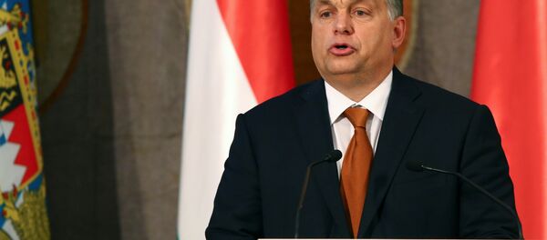Hungarian Prime Minister Viktor Orban gives a speech during his visit at the Bavarian state parliament in Munich, Germany October 17, 2016.  - Sputnik Moldova-România