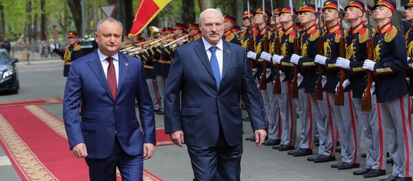 Президент Молдовы Игорь Додон и Президент Беларуси Александр Лукашенко - Sputnik Moldova