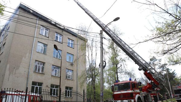 Возгорание здания Института биологии - Sputnik Молдова