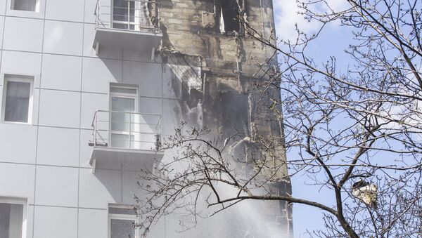 Пожар в здании, архивное фото.  - Sputnik Молдова