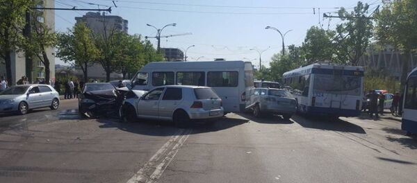 Accident în Chişinău Accident în Chişinău - Sputnik Moldova-România