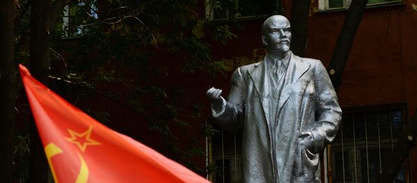 El monumento de Lenin en Vladivostok - Sputnik Молдова