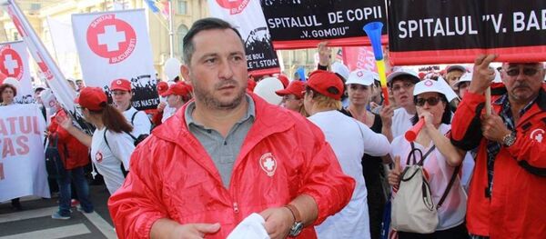 Viorel Huşanu, Sanitas Bucureşti - Sputnik Moldova-România