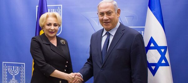 Premierul român Viorica Dăncilă și Beniamin Netaniahu, premierul Israeului - Sputnik Moldova-România