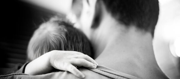 Un père et un fils - Sputnik Moldova-România