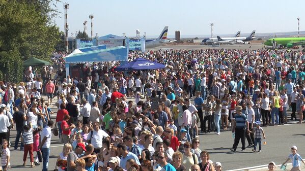 День гражданской авиации стал настоящим праздником для гостей и жителей столицы. - Sputnik Молдова