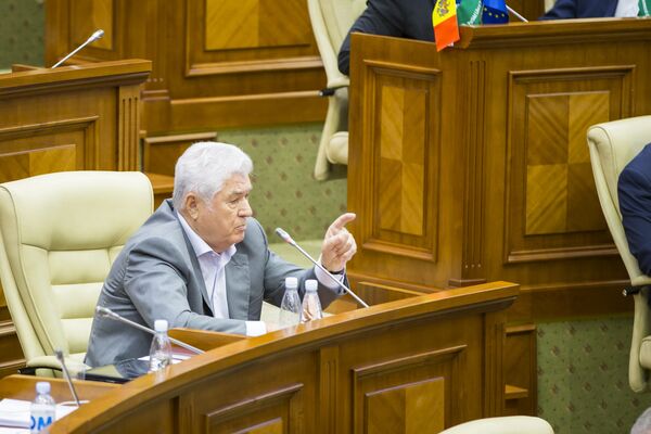 Deputații din Moldova cu cel mai lung mandat Deputații din Moldova cu cel mai lung mandat - Sputnik Moldova