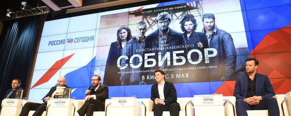 Творческая встреча с режиссером фильма Собибор К. Хабенским - Sputnik Молдова