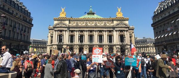 «La fête à Macron» à Paris «La fête à Macron» à Paris - Sputnik Moldova