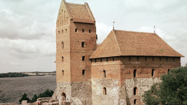 Замок XIV-XV веков - Sputnik Молдова