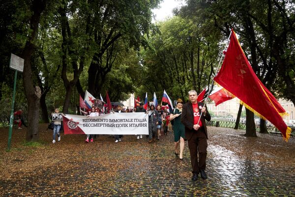 Участники акции Бессмертный полк в Риме - Sputnik Молдова