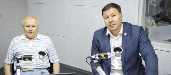 Sergiu Nazaria și Bogdan Tîrdea - Sputnik Moldova