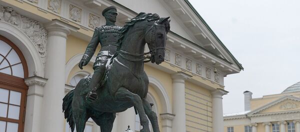 Памятник маршалу Георгию Жукову на Манежной площади в Москве - Sputnik Молдова