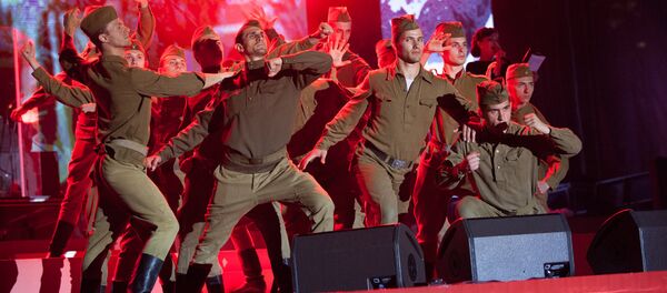 Концерт на центральной площади Кишинева в честь Дня Победы Концерт на центральной площади Кишинева в честь Дня Победы - Sputnik Молдова