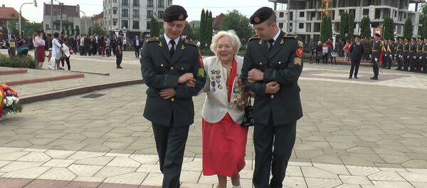 Кишинев 9 Мая: самые яркие моменты официальной церемонии в День Победы - Sputnik Moldova