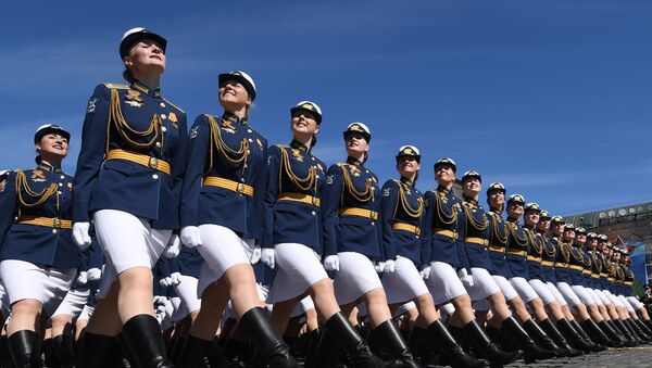 Военный парад, посвященный 73-й годовщине Победы в ВОВ - Sputnik Молдова