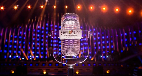 Главный приз международного песенного конкурса Евровидение Главный приз международного песенного конкурса Евровидение - Sputnik Молдова