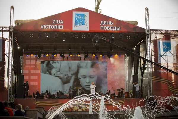 Концерт, приуроченный к празднованию Дня Победы, состоялся в Кишиневе - Sputnik Молдова