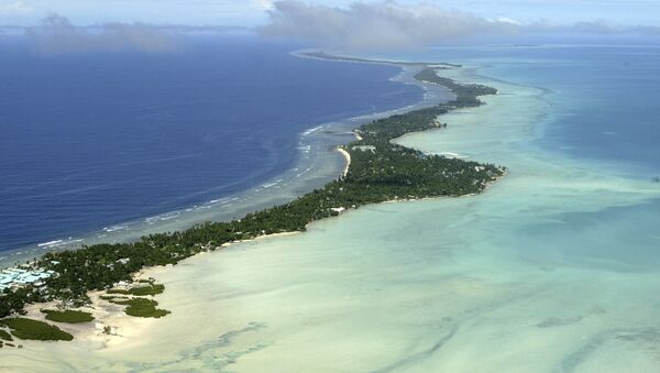Tarawa atoll, Kiribati, is seen in an aerial view - Sputnik Молдова