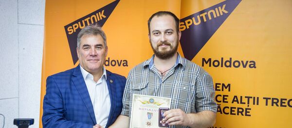 Корреспондент Sputnik награжден медалью афганцев Молдовы - Sputnik Молдова