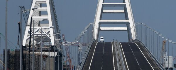 Открытие автомобильной части Крымского моста - Sputnik Moldova-România