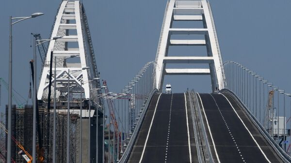 Открытие автомобильной части Крымского моста - Sputnik Moldova-România